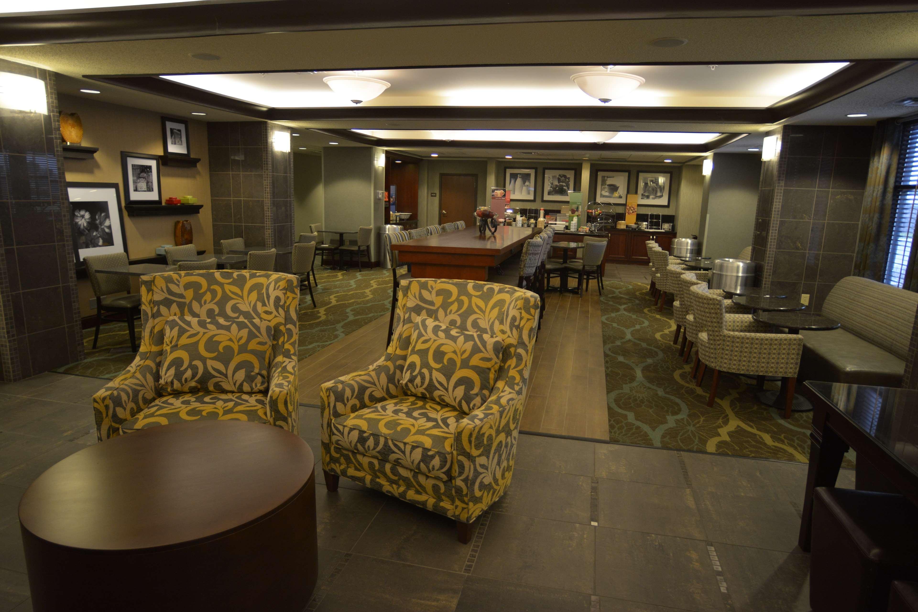 Hampton Inn Warsaw Εξωτερικό φωτογραφία