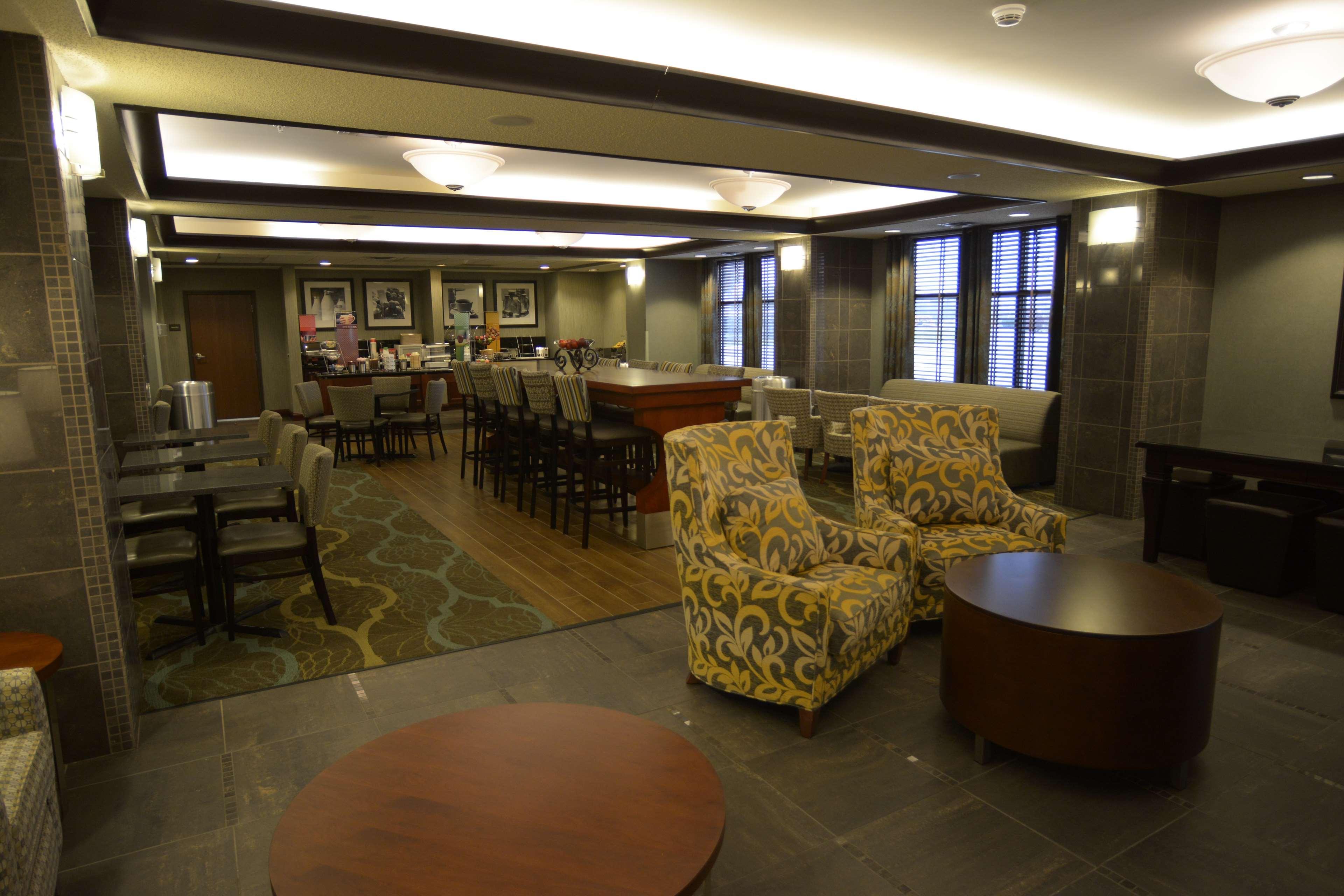 Hampton Inn Warsaw Εξωτερικό φωτογραφία