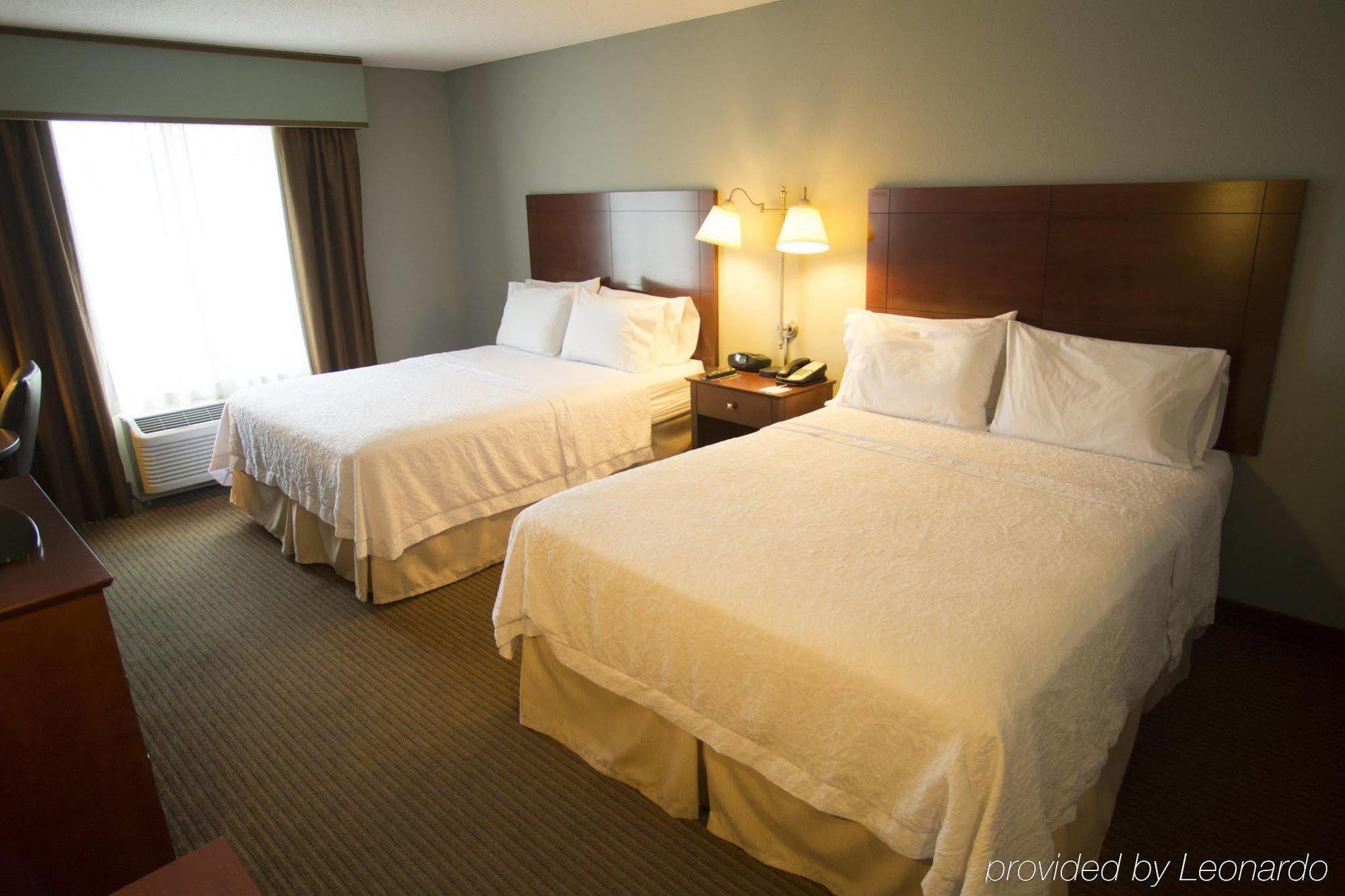 Hampton Inn Warsaw Εξωτερικό φωτογραφία
