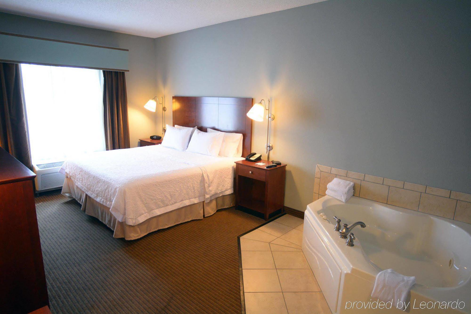 Hampton Inn Warsaw Εξωτερικό φωτογραφία